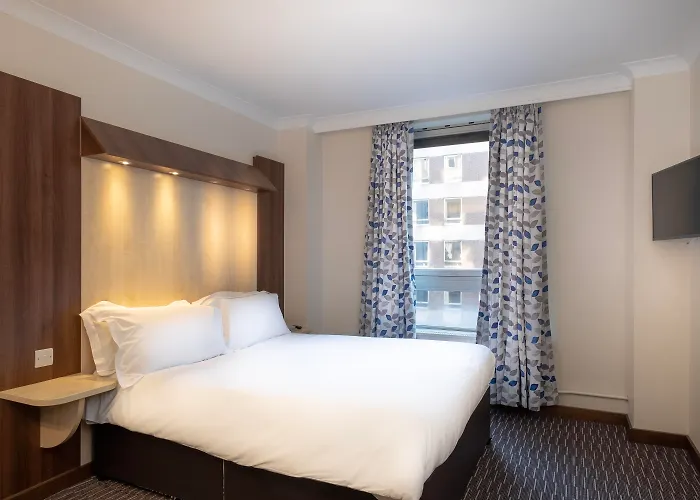 City Sleeper At Royal National Hotel Londres